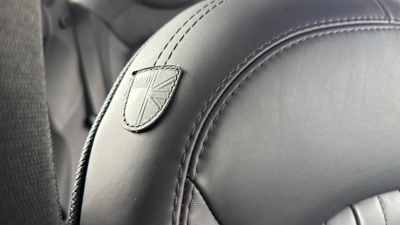 MINI Hatchback 1.5 Cooper Exclusive Premium 5dr Auto Petrol Hatchback